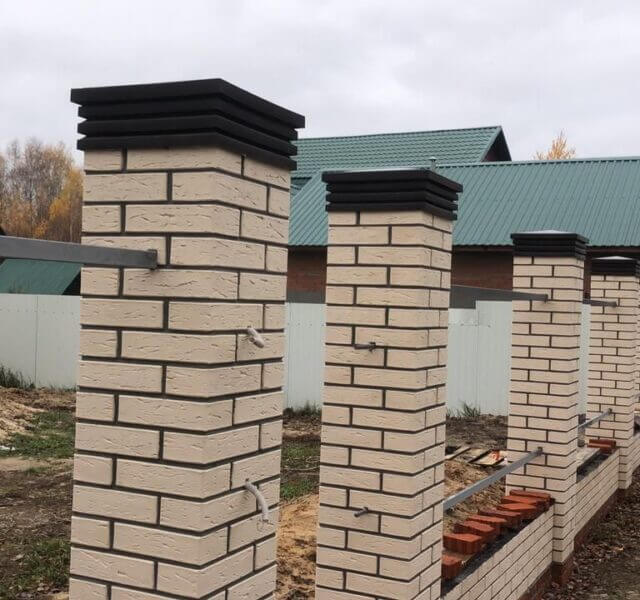 Колпак Zking Бона ХайТек Коричневый на столб 1.5х1.5 кирпича (385х385мм) в Парабели фото